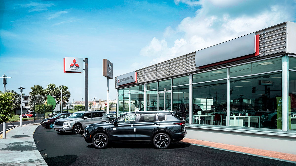 Flagship Mitsubishi de Carolina in Carolina PR